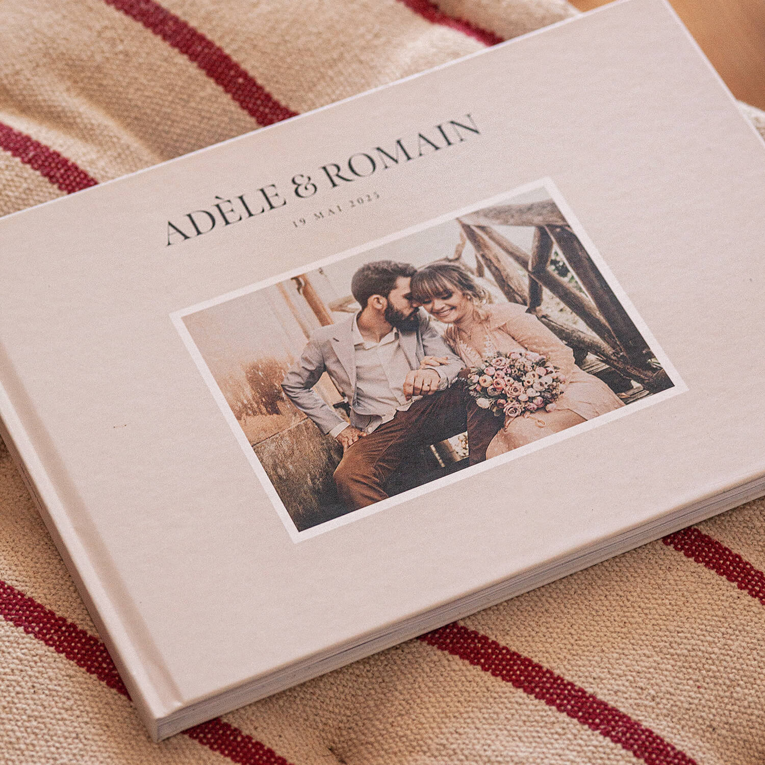 „Merci Maman“ Softcover-Album
